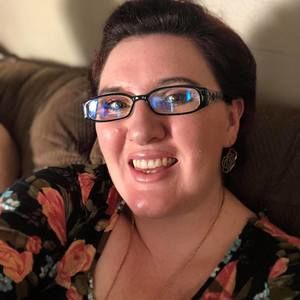 Meet your Posher, Leslie